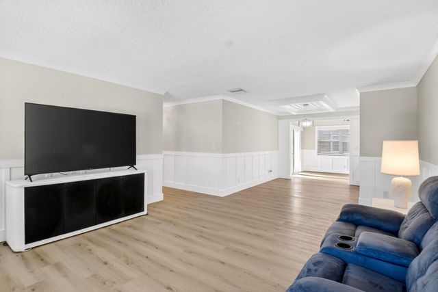 2088 SW 13th Terrace, Boynton Beach, FL 33426