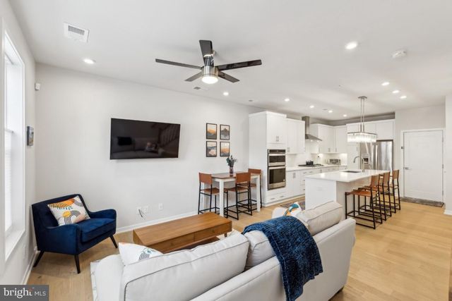 7421 BACKETT WOOD TER #1311, Mclean, VA 22102