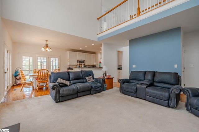 108 Sandtrap Court, Greenville, SC 29609