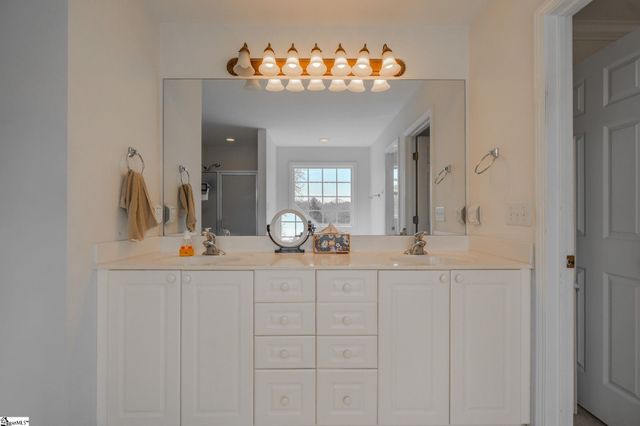 108 Sandtrap Court, Greenville, SC 29609