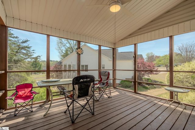 108 Sandtrap Court, Greenville, SC 29609