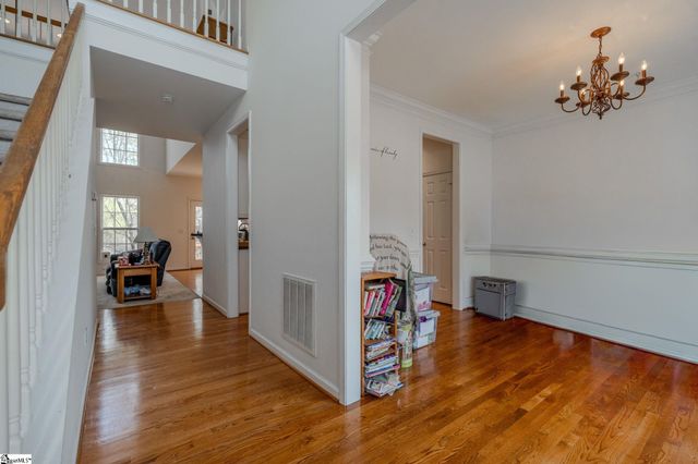 108 Sandtrap Court, Greenville, SC 29609