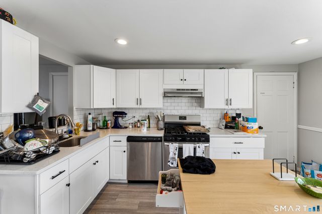 150 Masarik Avenue, Stratford, CT 06615