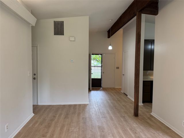 1928 E 55th Place, Tulsa, OK 74105