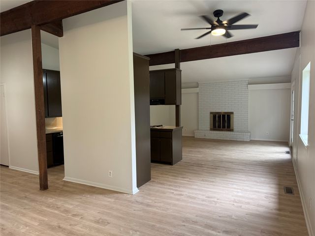 1928 E 55th Place, Tulsa, OK 74105
