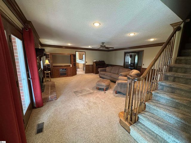 103 Evans Grove Road, Piedmont, SC 29673