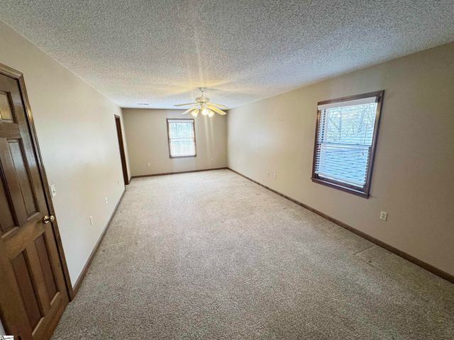 103 Evans Grove Road, Piedmont, SC 29673