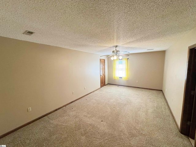 103 Evans Grove Road, Piedmont, SC 29673