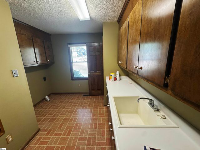 103 Evans Grove Road, Piedmont, SC 29673