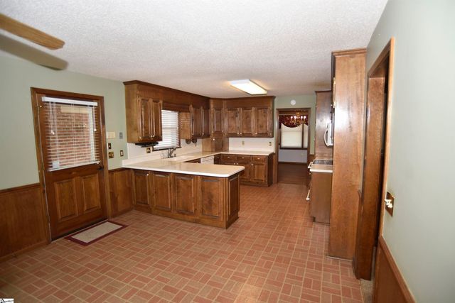 103 Evans Grove Road, Piedmont, SC 29673