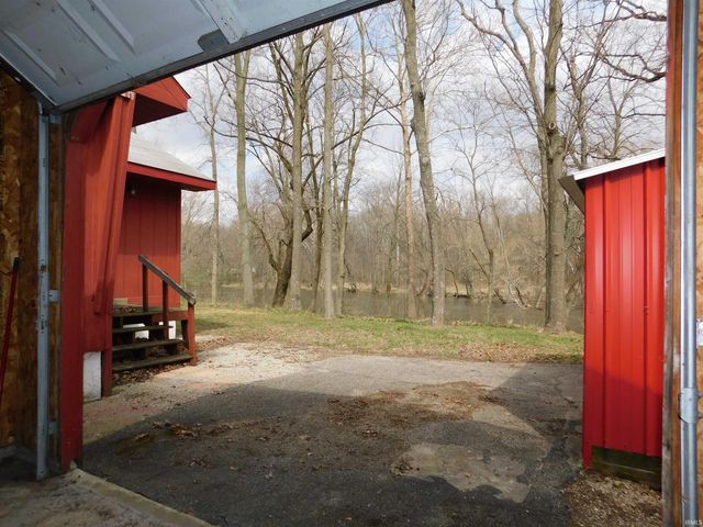 4240 W McCarty Lane, Rochester, IN 46975