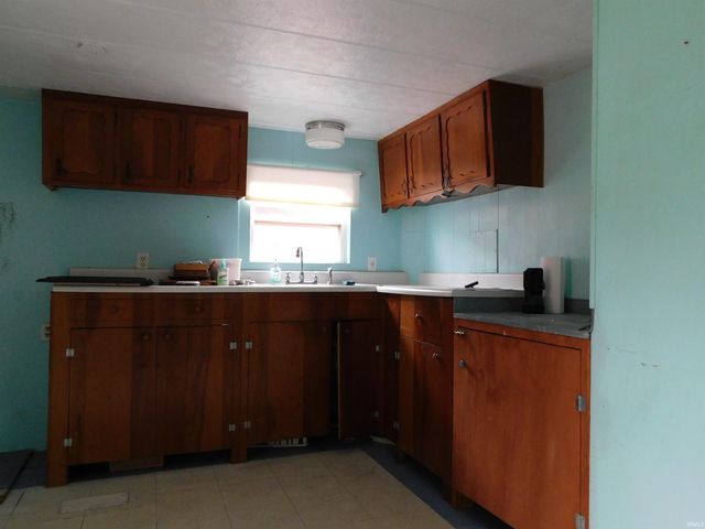 4240 W McCarty Lane, Rochester, IN 46975