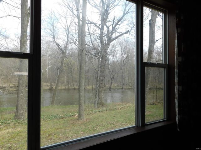 4240 W McCarty Lane, Rochester, IN 46975