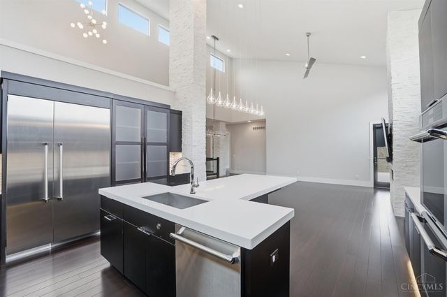 3666 Cooper Road, Blue Ash, OH 45241