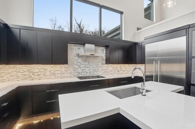 3666 Cooper Road, Blue Ash, OH 45241