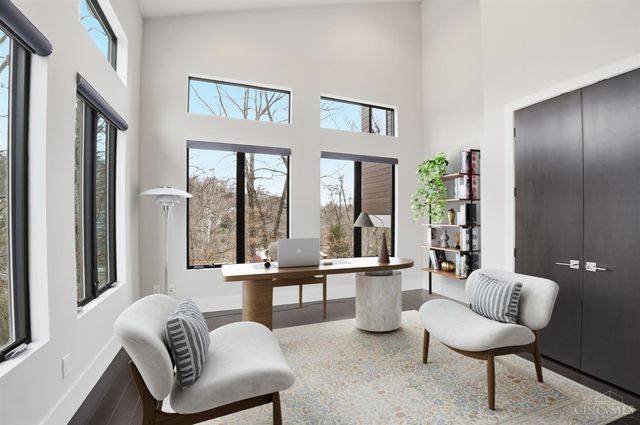 3666 Cooper Road, Blue Ash, OH 45241