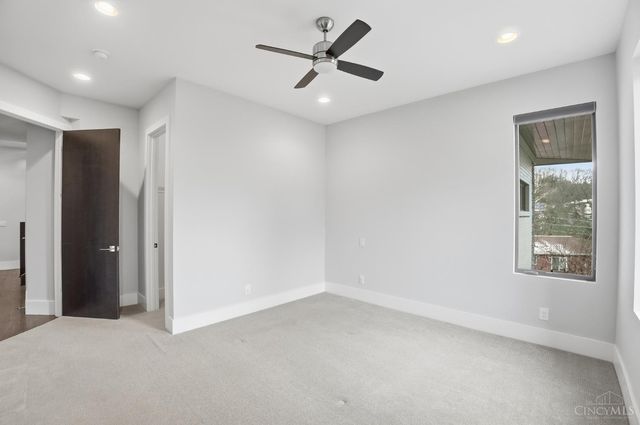 3666 Cooper Road, Blue Ash, OH 45241