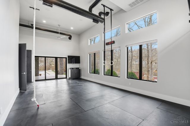 3666 Cooper Road, Blue Ash, OH 45241