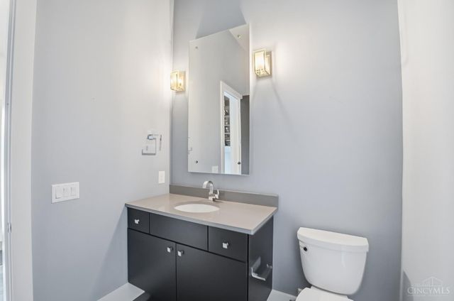 3666 Cooper Road, Blue Ash, OH 45241