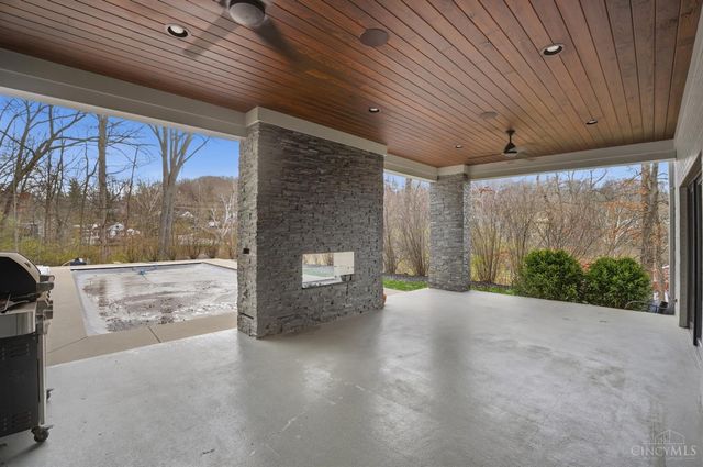 3666 Cooper Road, Blue Ash, OH 45241