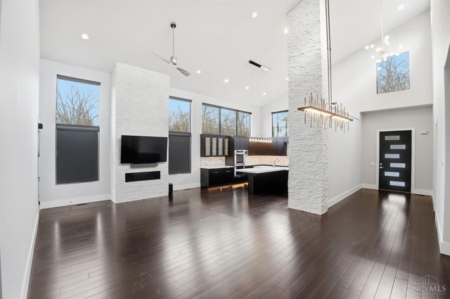 3666 Cooper Road, Blue Ash, OH 45241