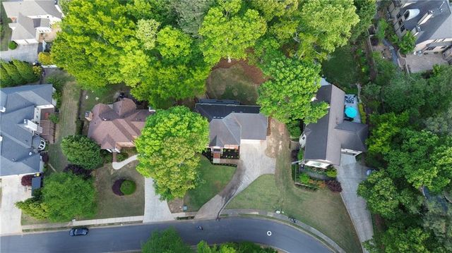 2352 Brittany Lane, Marietta, GA 30062