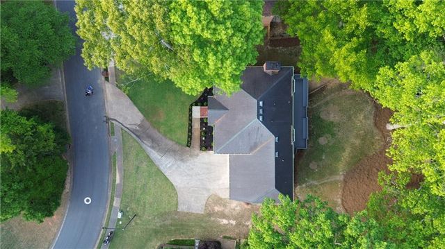2352 Brittany Lane, Marietta, GA 30062