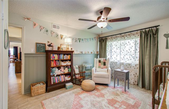 17655 Seven Pines Drive, Spring, TX 77379