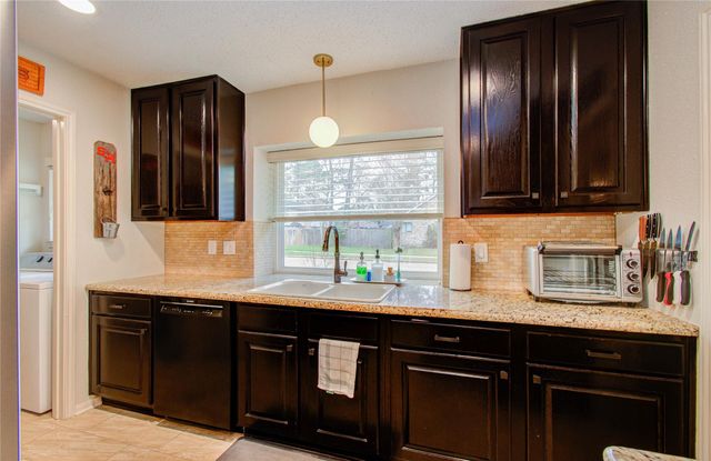 17655 Seven Pines Drive, Spring, TX 77379