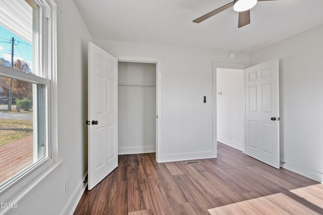 1207 Jackson Street, Burlington, NC 27217