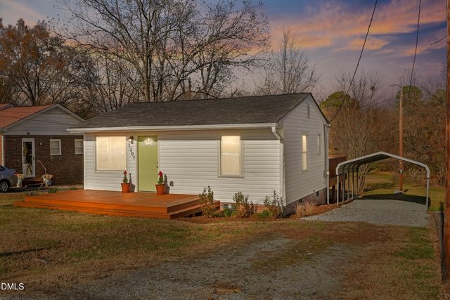 1207 Jackson Street, Burlington, NC 27217