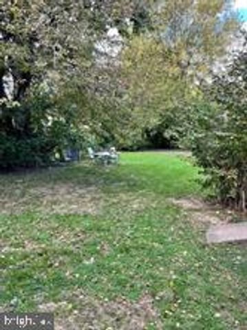304 N CHESTER PIKE, Glenolden, PA 19036
