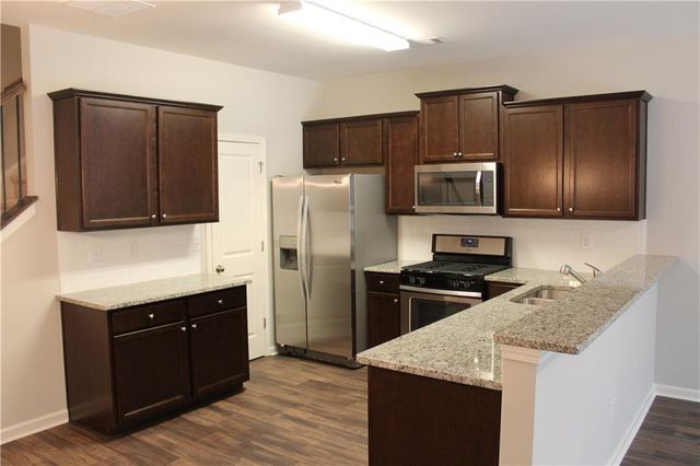 4741 Beacon Ridge Lane, Flowery Branch, GA 30542