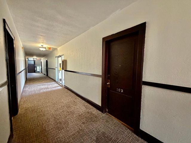 1928 Aldrich Avenue S B105, Minneapolis, MN 55403