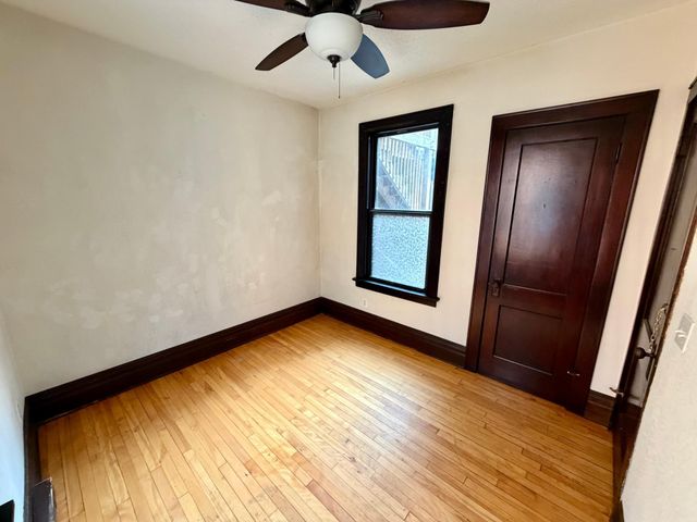 1928 Aldrich Avenue S B105, Minneapolis, MN 55403