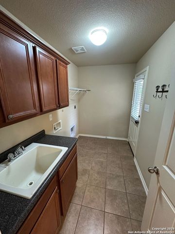 10711 Buck Park, San Antonio, TX 78245