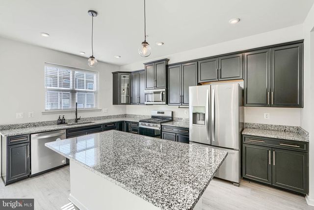 1815 IRIS LN, Hanover, MD 21076