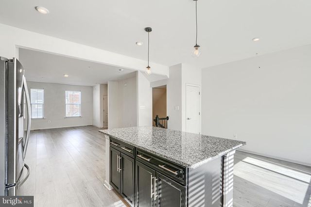 1815 IRIS LN, Hanover, MD 21076