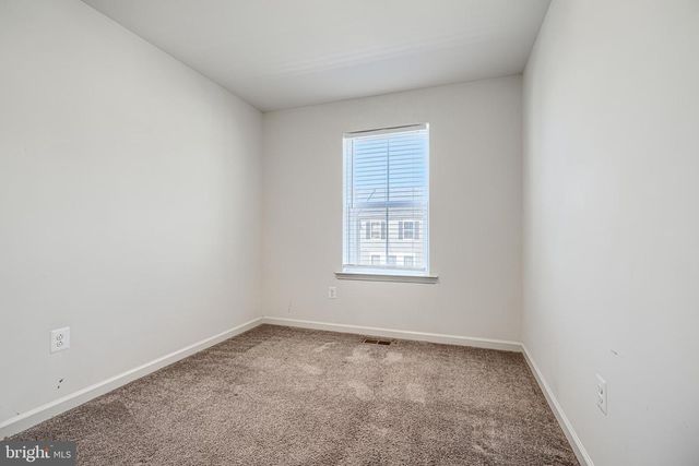 1815 IRIS LN, Hanover, MD 21076