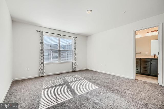 1815 IRIS LN, Hanover, MD 21076