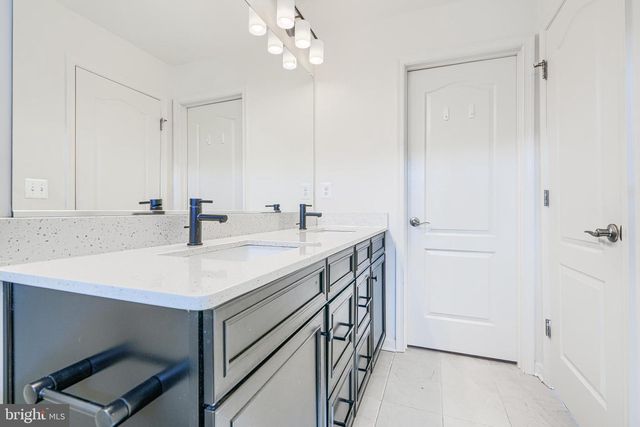 1815 IRIS LN, Hanover, MD 21076