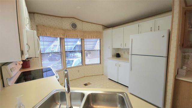 3275 26TH AVENUE E 160, Bradenton, FL 34208