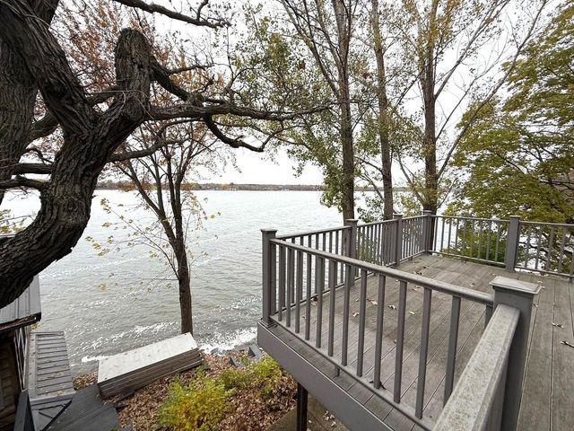 5134 E Eagle Lake Road, Willmar, MN 56201