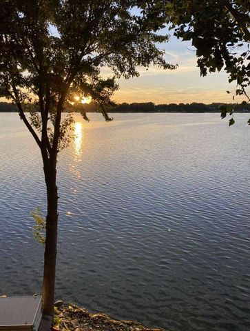 5134 E Eagle Lake Road, Willmar, MN 56201