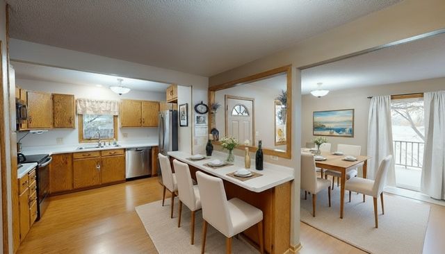 5134 E Eagle Lake Road, Willmar, MN 56201