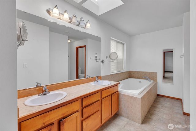 728 95th Court SE, Everett, WA 98208