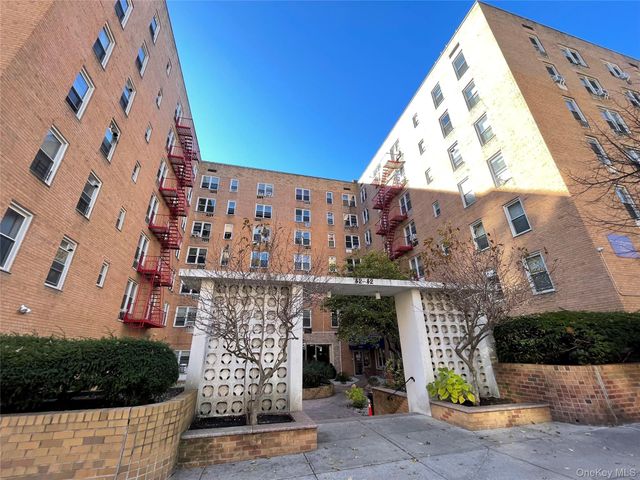 42-42 Colden Street B21, Flushing, NY 11355