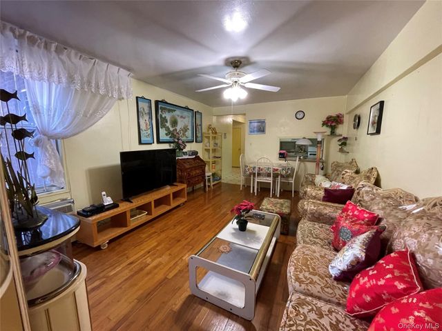42-42 Colden Street B21, Flushing, NY 11355