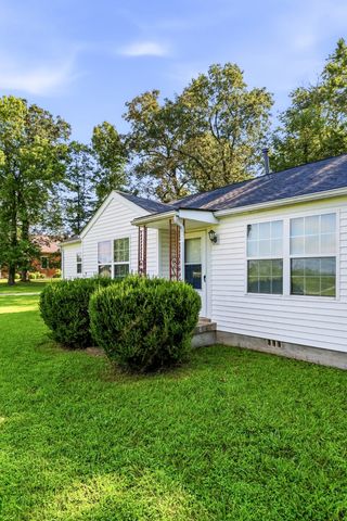 6543 McMinnville Hwy, Smithville, TN 37166