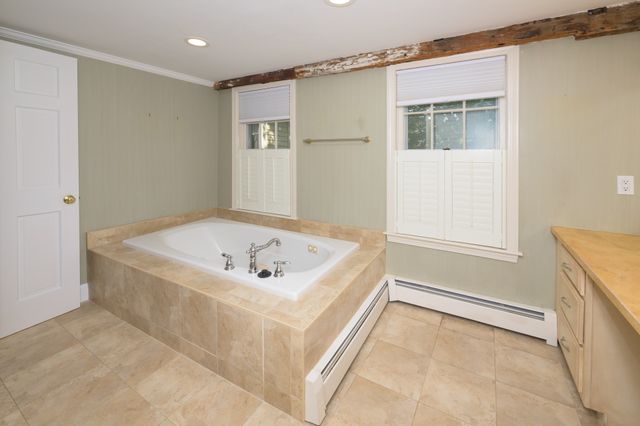 57 Elm St, Marblehead, MA 01945